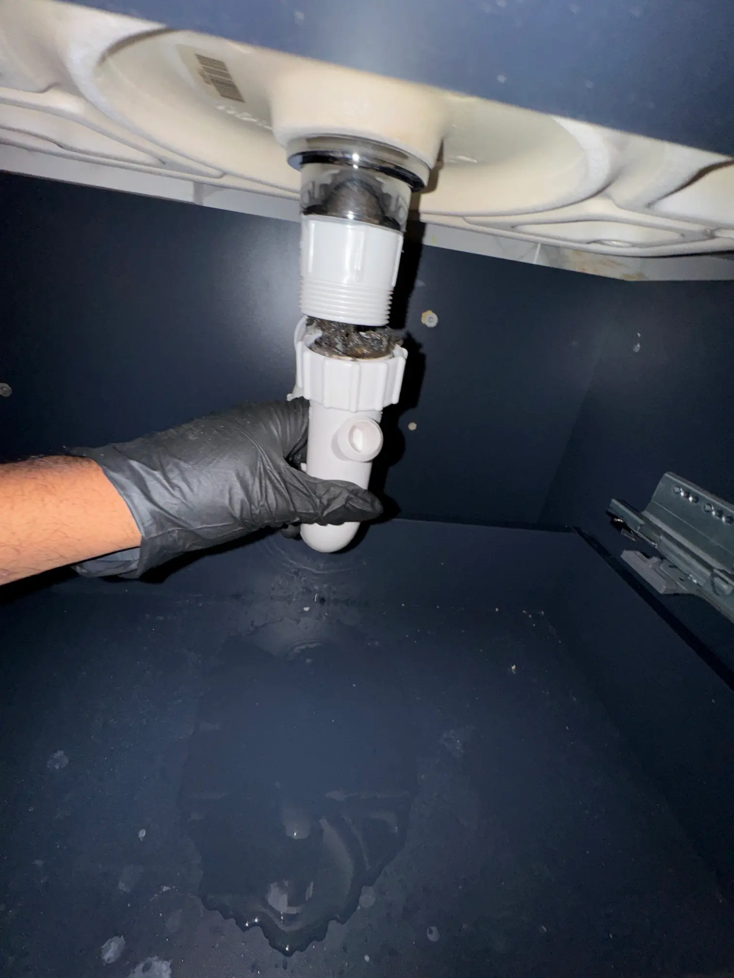 Fast blocked drain plumber in Auburn.